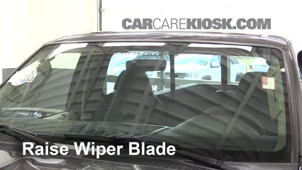 2010 Ford F-250 Super Duty XLT 6.4L V8 Turbo Diesel Standard Cab Pickup Windshield Wiper Blade (Front) Replace Wiper Blades